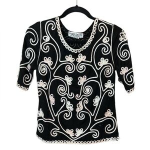 Lauren Michelle | Black Top with White Embroidery